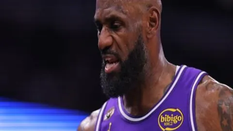 亚马尔：托雷斯诚恳建议，调整球裤事宜请务必关注！